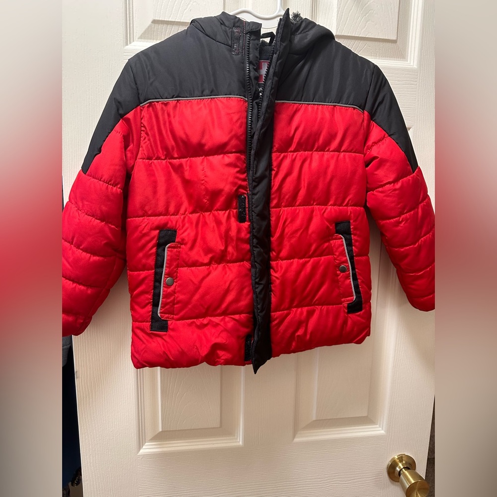 Swiss tech kids jacket. Snow
